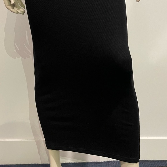 SKIMS - Picture 4 of 8